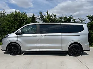 Used 2024 Ford Tourneo Custom - Interior and Exterior details 3