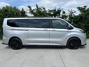 Used 2024 Ford Tourneo Custom - Interior and Exterior details 8