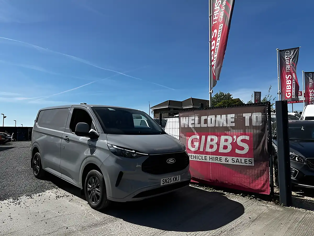 Used 2024 Ford Tourneo Custom Titanium Grey - Interior and Exterior details 6