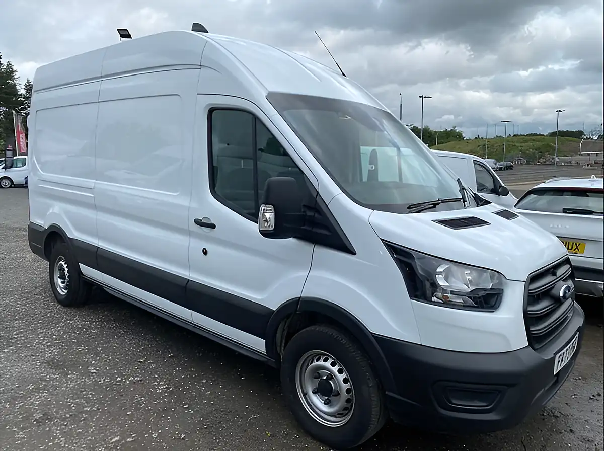 Used 2024 Ford Tourneo Custom Titanium Grey - Interior and Exterior details 12