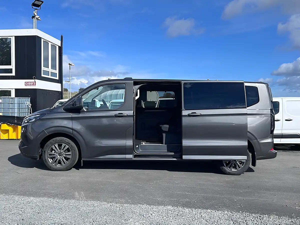 Used 2024 Ford Tourneo Custom Titanium Minibus Double Cab Grey - Interior and Exterior details 14
