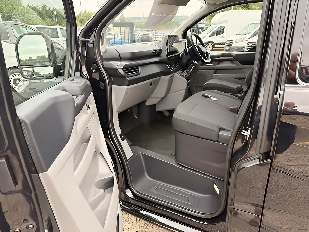Used 2024 Ford Transit 280 Custom Limited Black - Interior and Exterior details 13