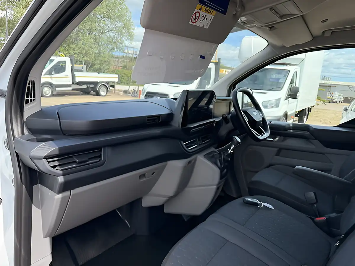 Used 2024 Ford Transit 280 Custom Limited White - Interior and Exterior details 15