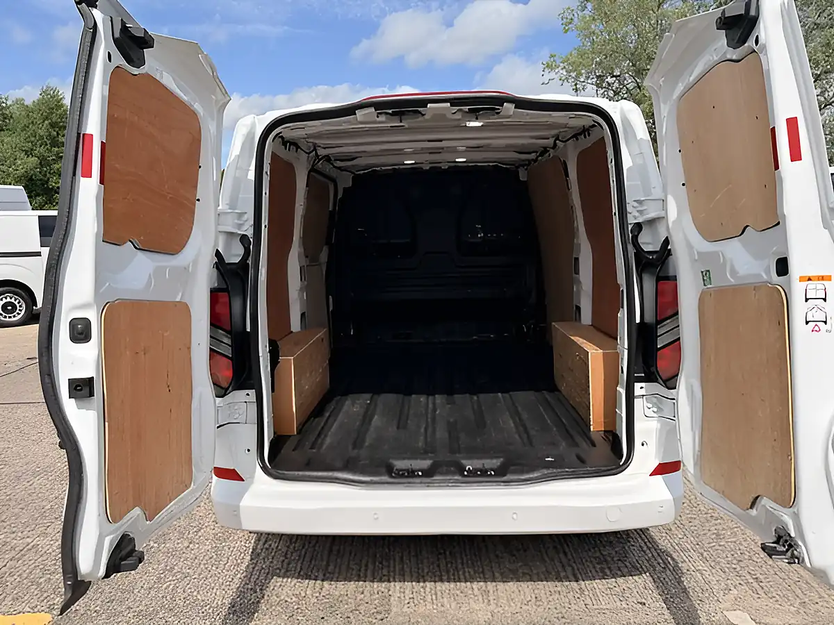 Used 2024 Ford Transit 280 Custom Limited White - Interior and Exterior details 5