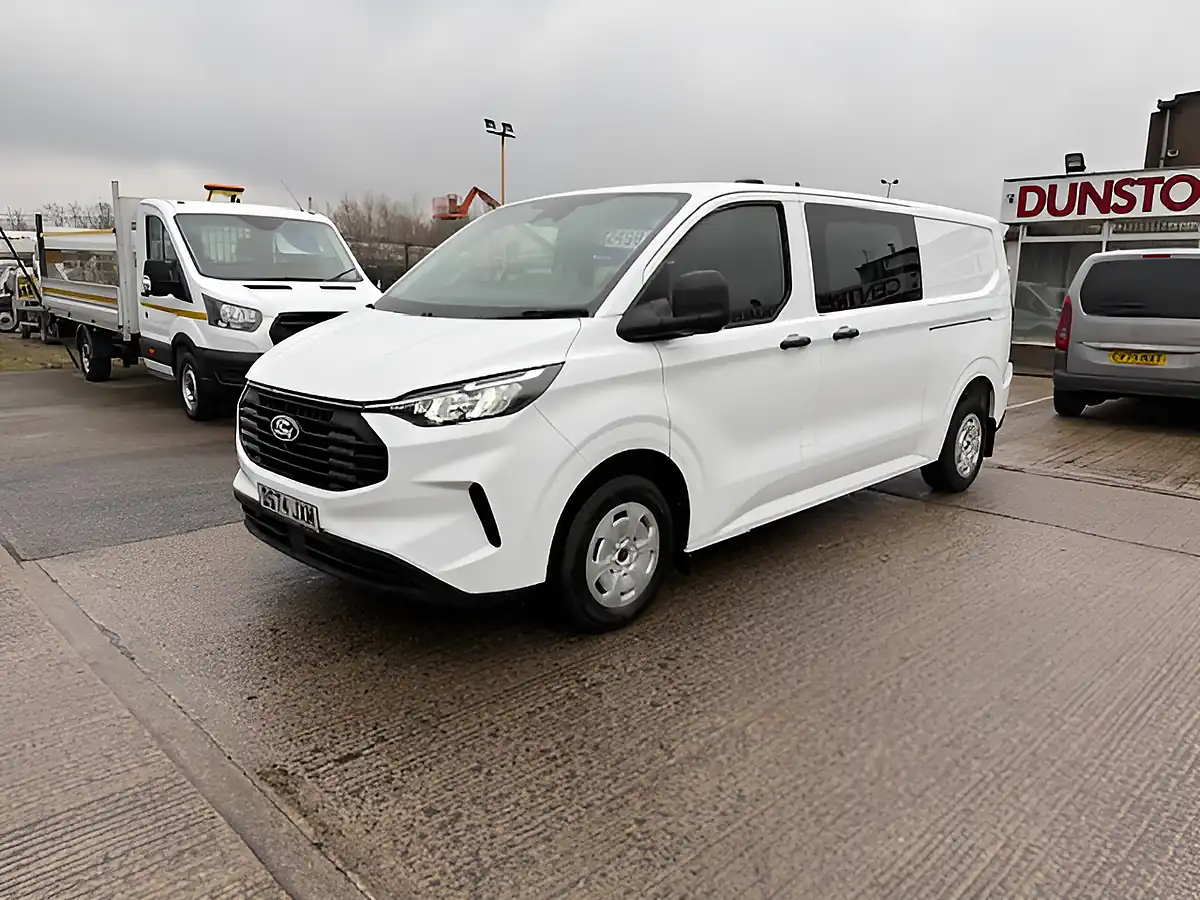 Used 2024 Ford Transit 300 Custom Trend White - Interior and Exterior details 10