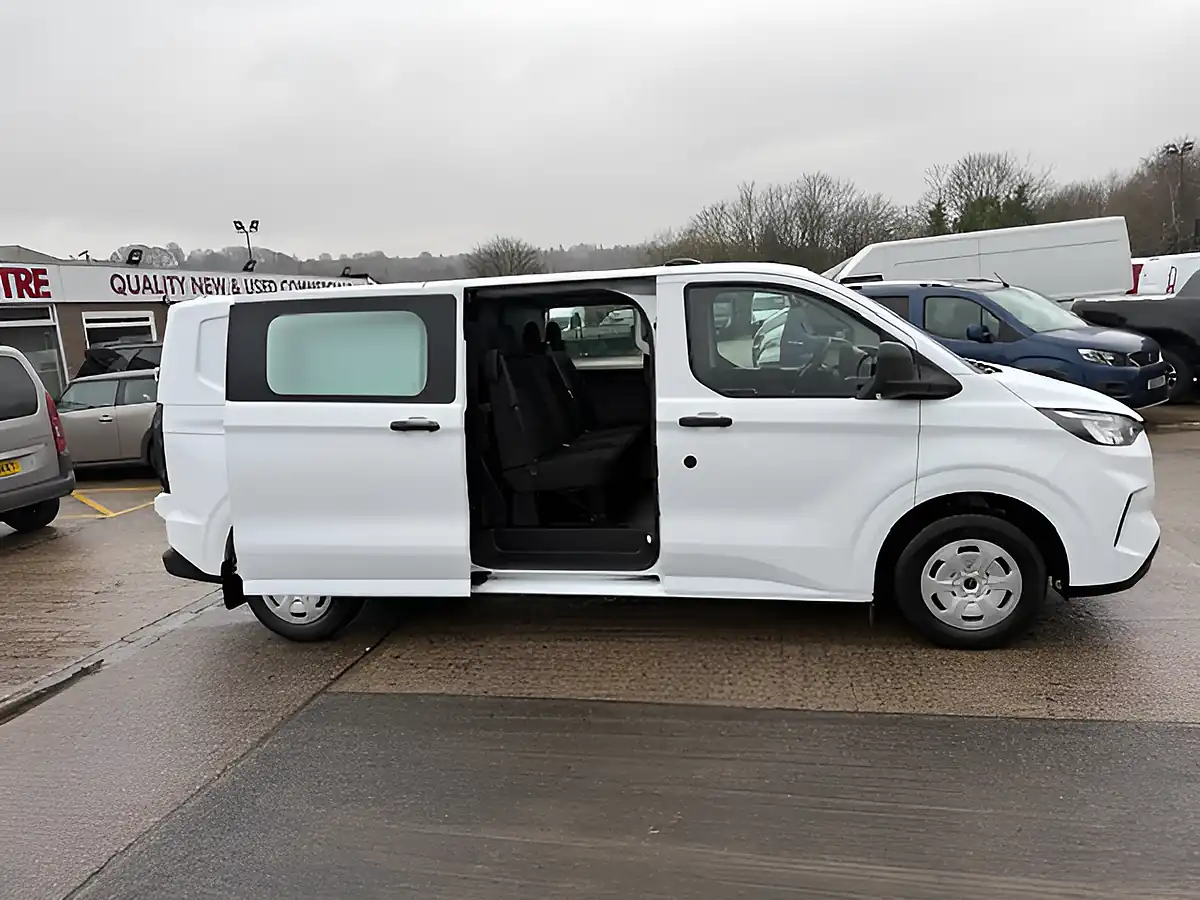 Used 2024 Ford Transit 300 Custom Trend White - Interior and Exterior details 3
