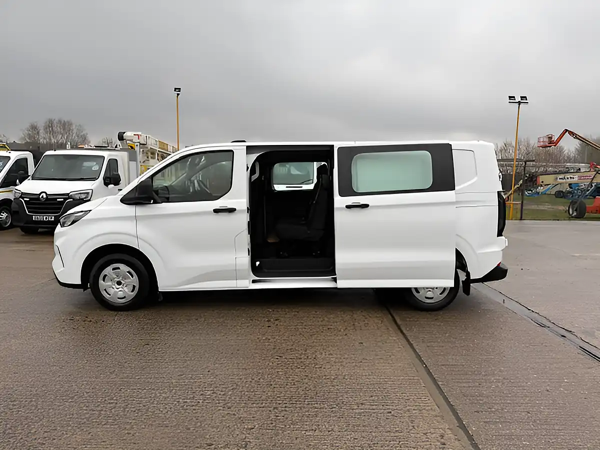 Used 2024 Ford Transit 300 Custom Trend White - Interior and Exterior details 9