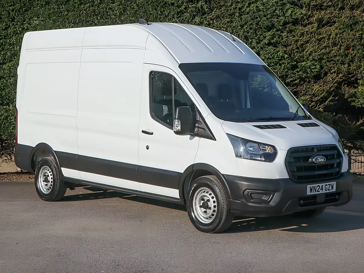 Used 2024 Ford Transit 350 FWD Lwb Panel Van Frozen White - Interior and Exterior details 4