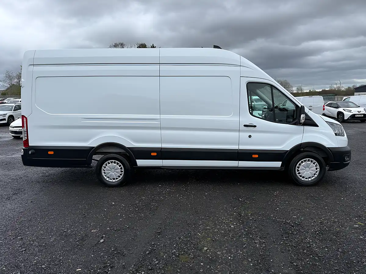 Used 2024 Ford Transit 350 Leader Frozen White - Interior and Exterior details 8