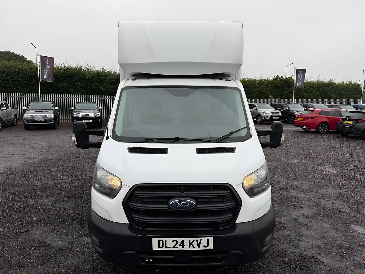 Used 2024 Ford Transit 350 Leader Luton White - Interior and Exterior details 2