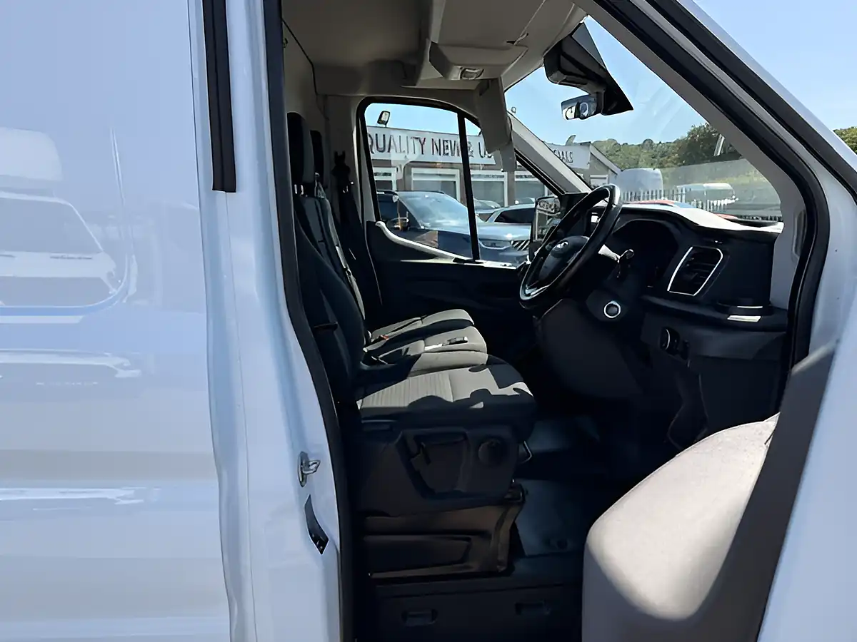 Used 2024 Ford Transit 350 Limited White - Interior and Exterior details 13
