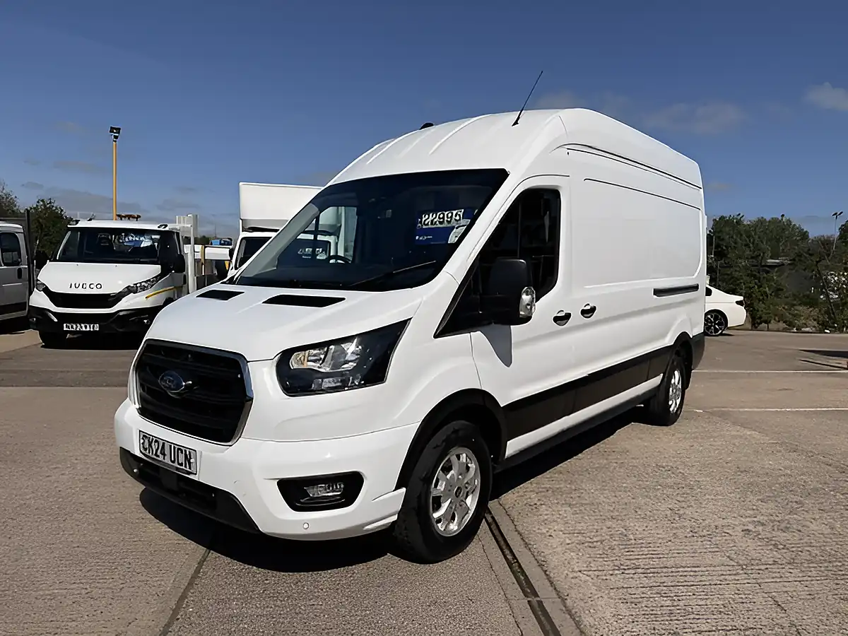 Used 2024 Ford Transit 350 Limited White - Interior and Exterior details 9