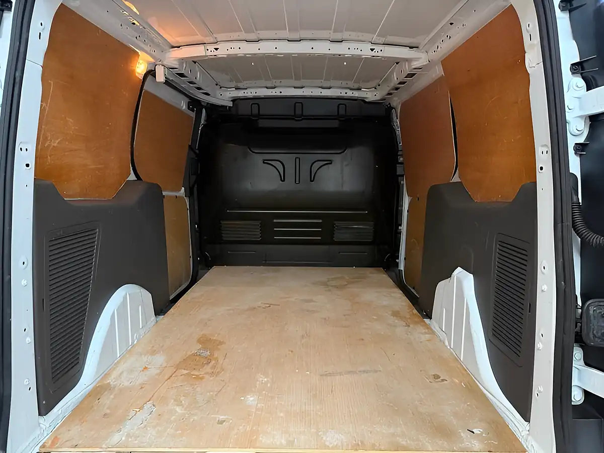 Used 2024 Ford Transit Connect 230 Leader L2H1 P/V White - Interior and Exterior details 19