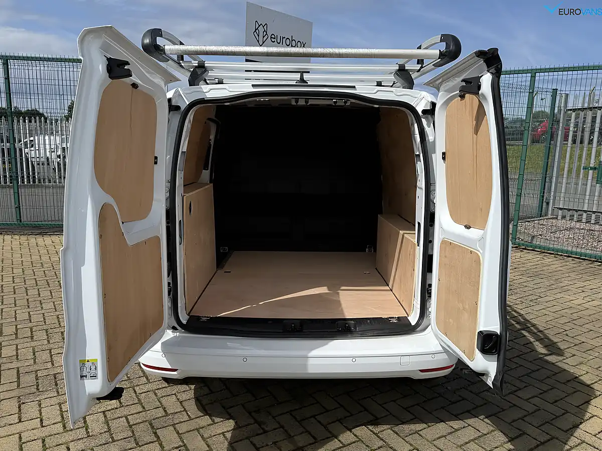 Used 2024 Ford Transit Connect Limited White - Interior and Exterior details 7