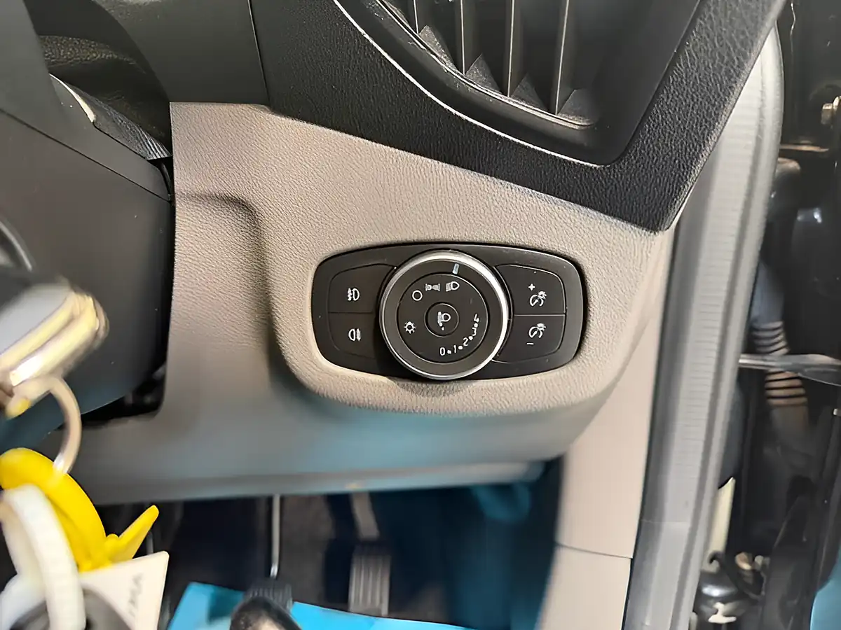 Used 2024 Ford Transit Connect Trend Magnetic Grey - Interior and Exterior details 18