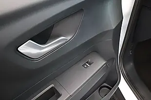 Used 2024 Ford Transit Courier Active White - Interior and Exterior details 14