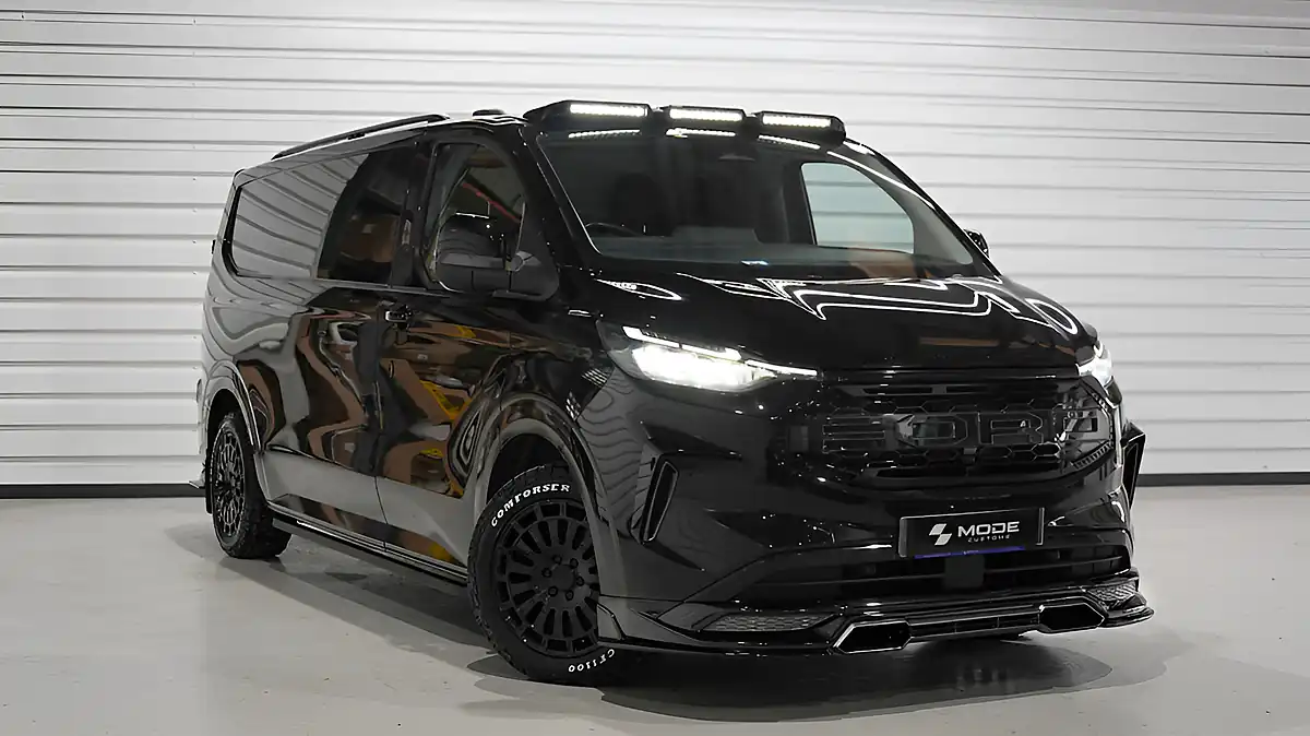 Used 2024 Ford Transit Custom 280 Limited Agate Black (metallic Colour) - Front View
