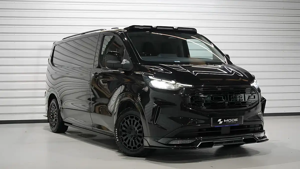 Used 2024 Ford Transit Custom 280 Limited Agate Black (metallic Colour) - Interior and Exterior details 2
