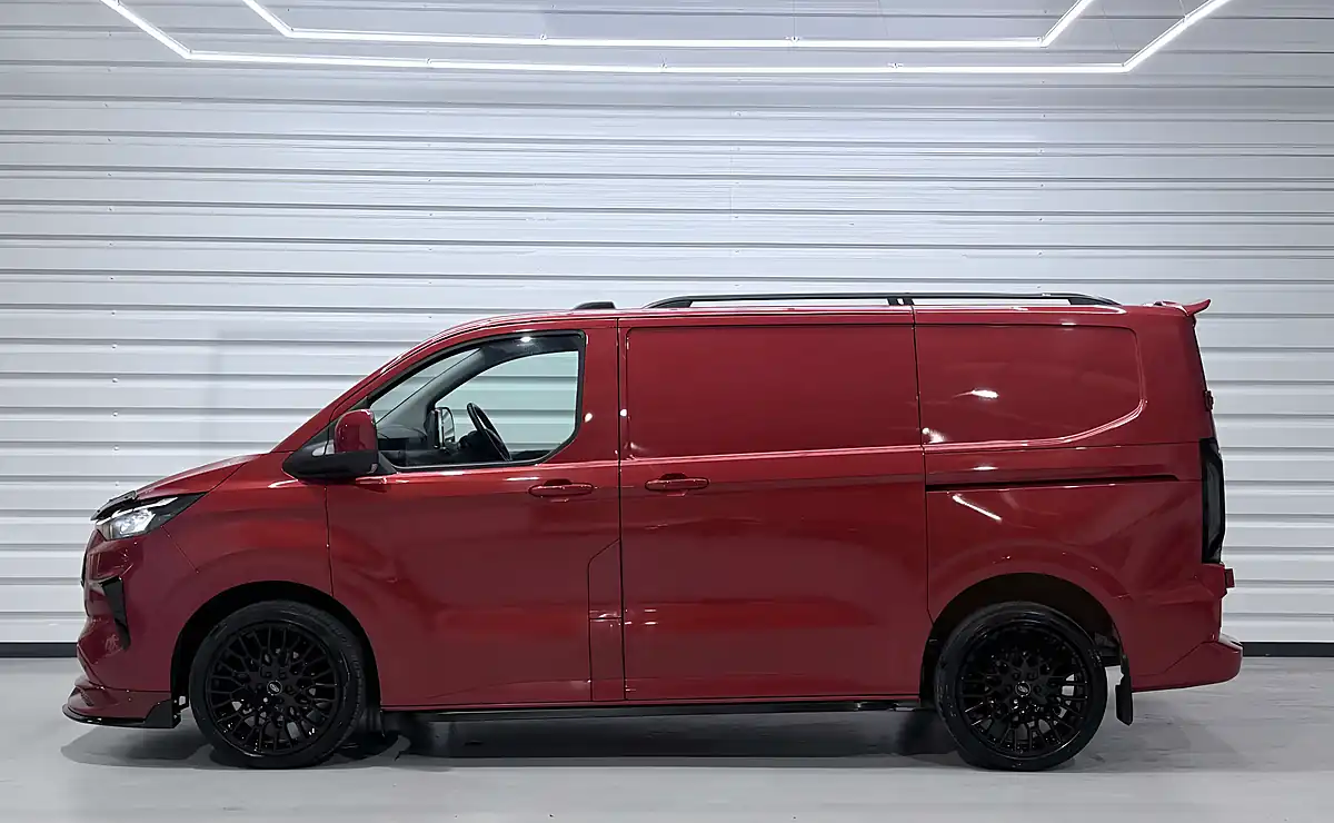 Used 2024 Ford Transit Custom 280 Limited Artisan Red - Interior and Exterior details 7