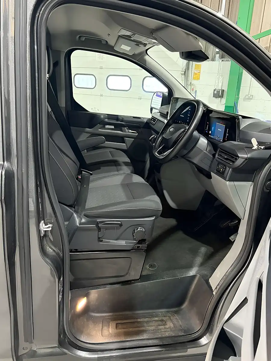 Used 2024 Ford Transit Custom 300 Limited Magnetic - Interior and Exterior details 19
