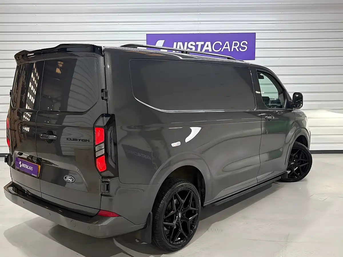 Used 2024 Ford Transit Custom 300 Limited Magnetic - Interior and Exterior details 5
