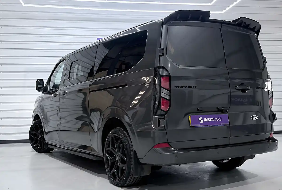 Used 2024 Ford Transit Custom 300 Limited Magnetic - Interior and Exterior details 10