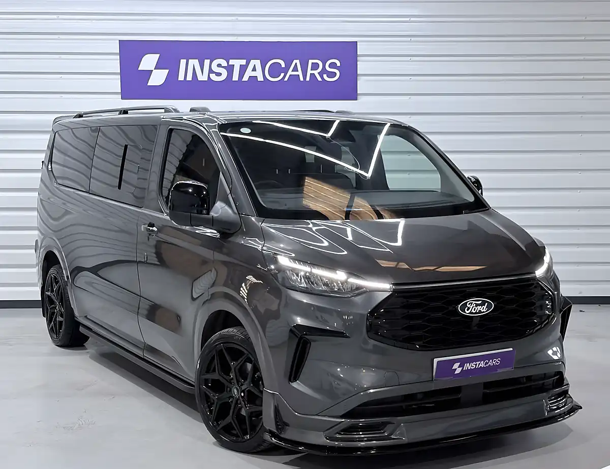 Used 2024 Ford Transit Custom 300 Limited Magnetic - Interior and Exterior details 14