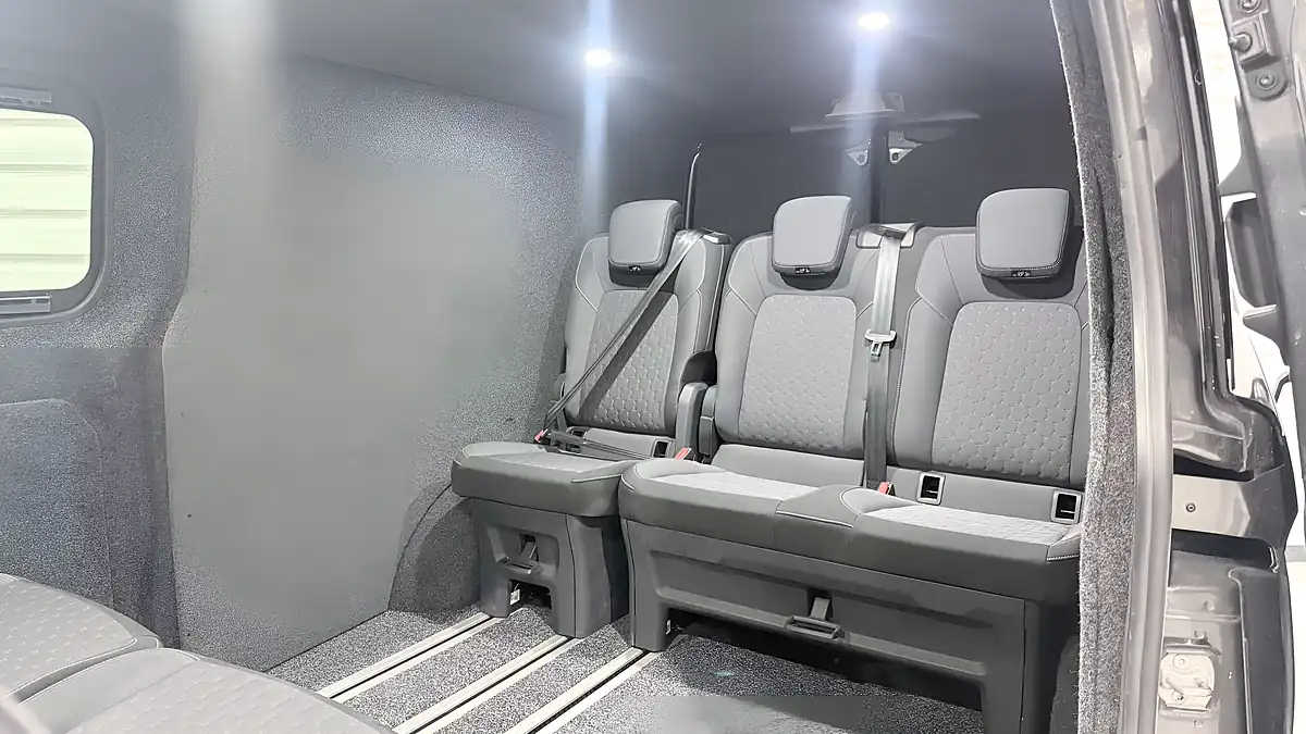 Used 2024 Ford Transit Custom 300 Limited Magnetic - Interior and Exterior details 3