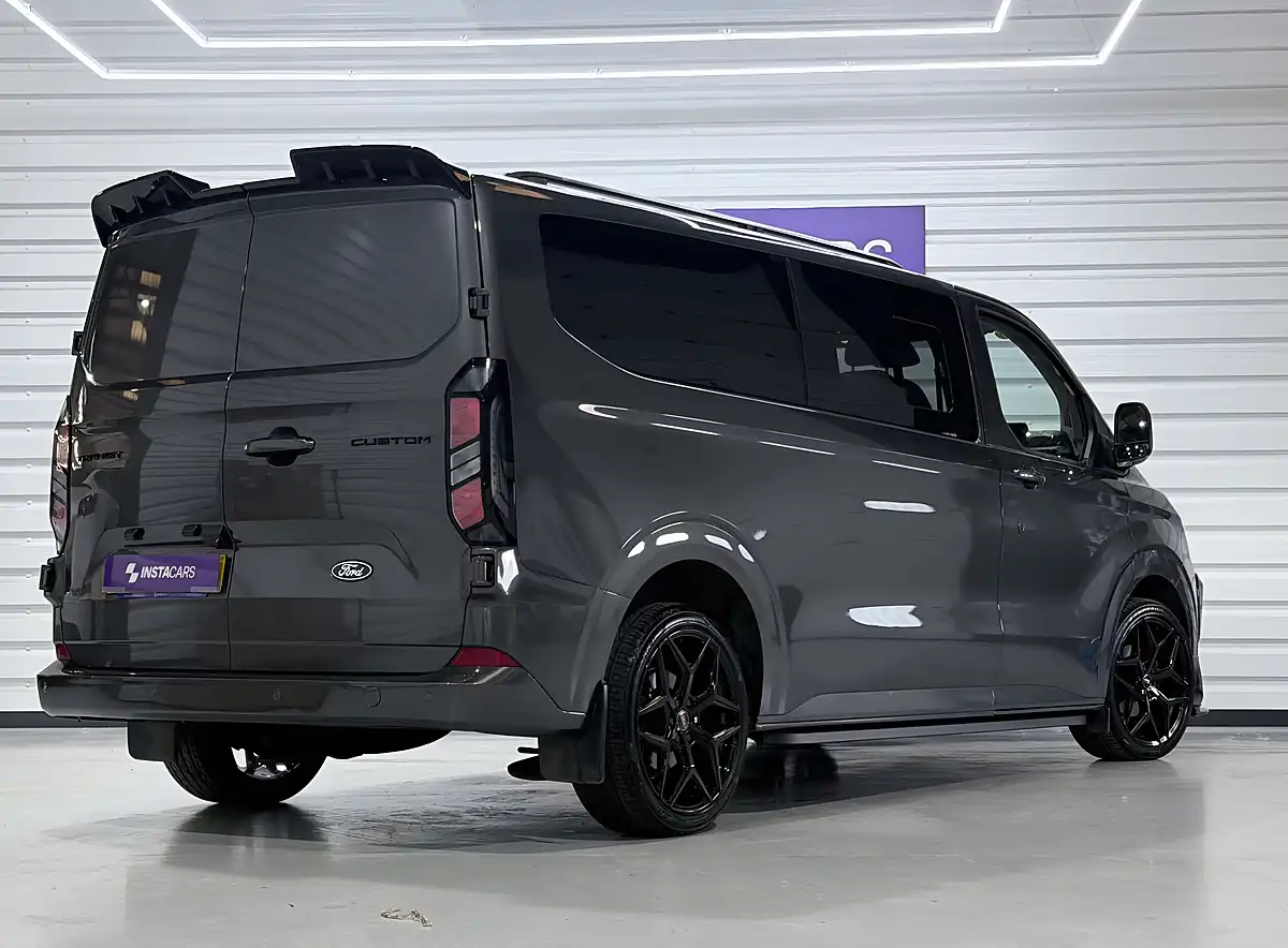 Used 2024 Ford Transit Custom 300 Limited Magnetic - Interior and Exterior details 5