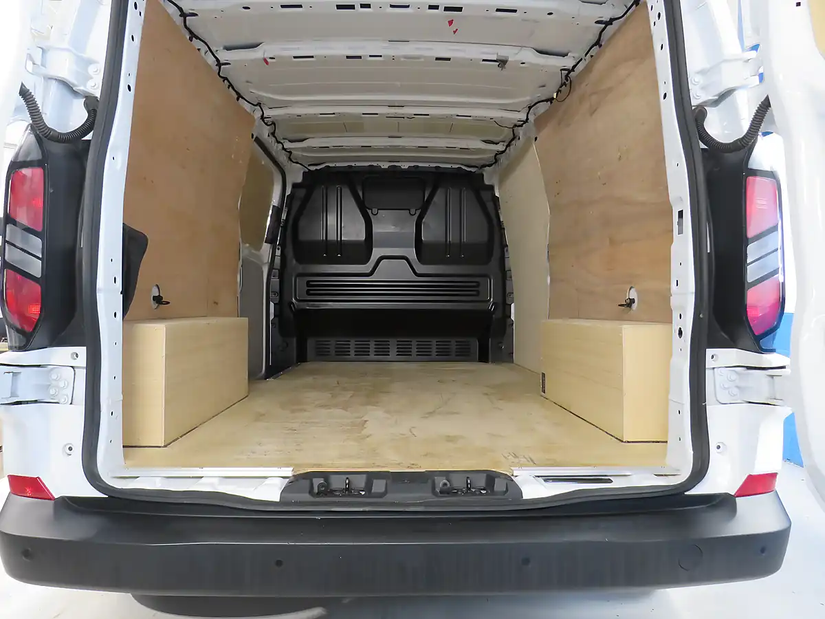 Used 2024 Ford Transit Custom 300 Trend L2 White - Interior and Exterior details 14