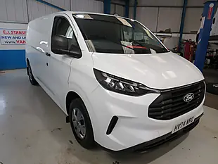 Used 2024 Ford Transit Custom 300 Trend L2 White - Interior and Exterior details 4