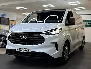 Used 2024 Ford Transit Custom 300 Trend L2H1 P/V White - Interior and Exterior details 5