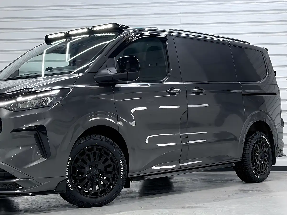 Used 2024 Ford Transit Custom 320 Limited Magnetic - Interior and Exterior details 11