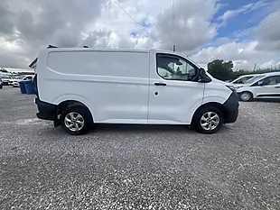 Used 2024 Ford Transit Custom Leader Van White - Interior and Exterior details 9