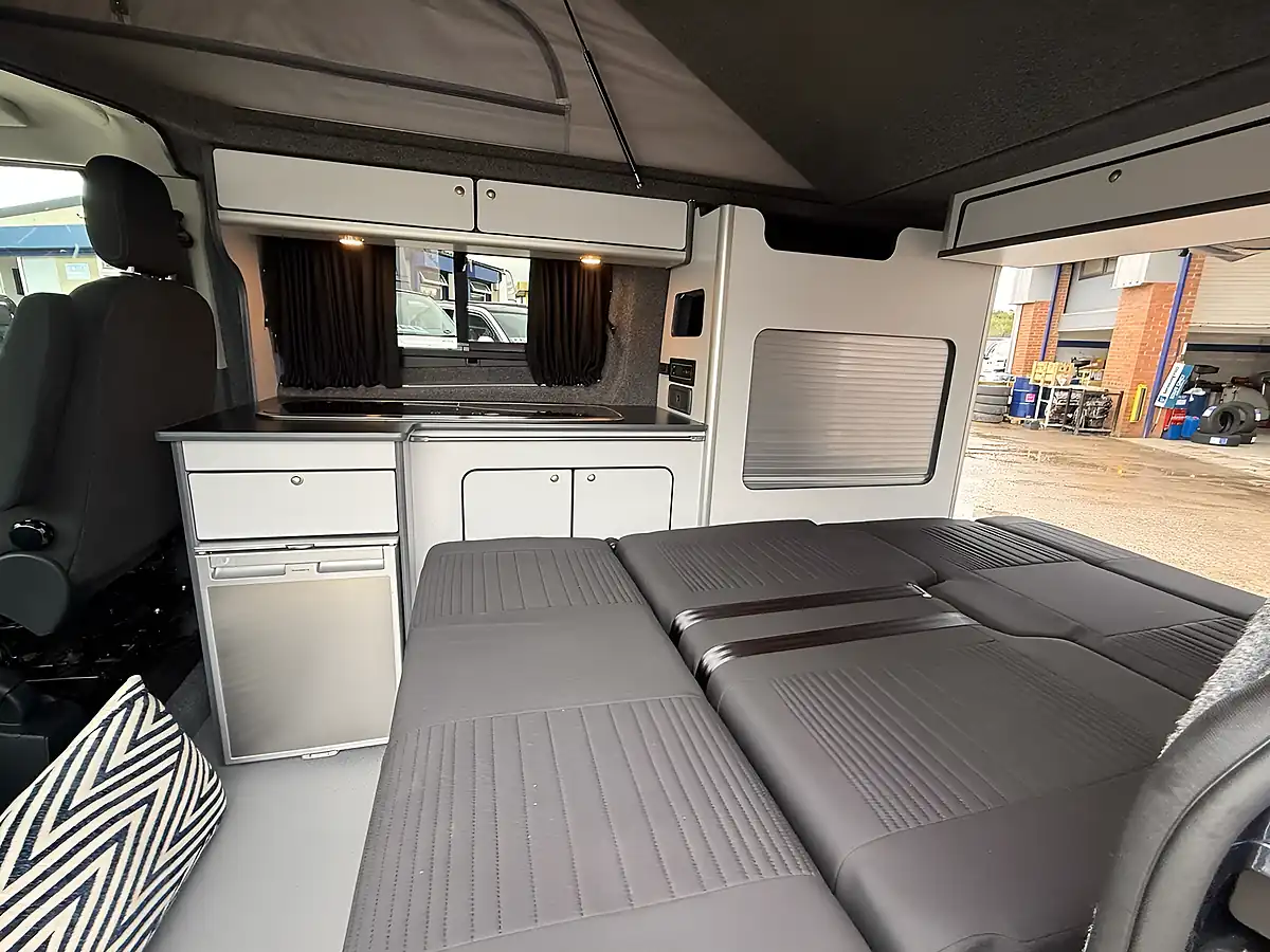 Used 2024 Ford Transit Custom Limited Blue Metallic - Interior and Exterior details 14