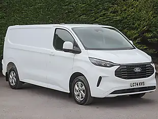 Used 2024 Ford Transit Custom Limited Frozen White - Interior and Exterior details 4