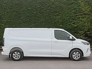 Used 2024 Ford Transit Custom Limited Frozen White - Interior and Exterior details 5