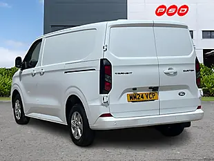 Used 2024 Ford Transit Custom Limited Frozen White - Interior and Exterior details 5