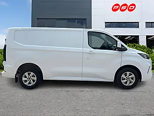 Used 2024 Ford Transit Custom Limited Frozen White - Interior and Exterior details 8