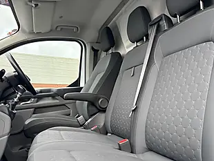 Used 2024 Ford Transit Custom Limited Frozen White - Interior and Exterior details 19