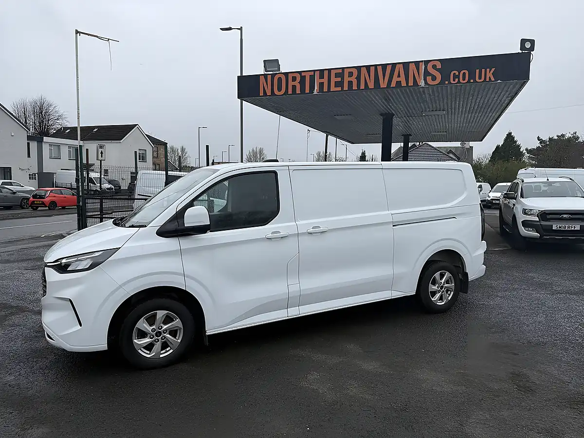 Used 2024 Ford Transit Custom Limited Frozen White (solid Colour) - Interior and Exterior details 2