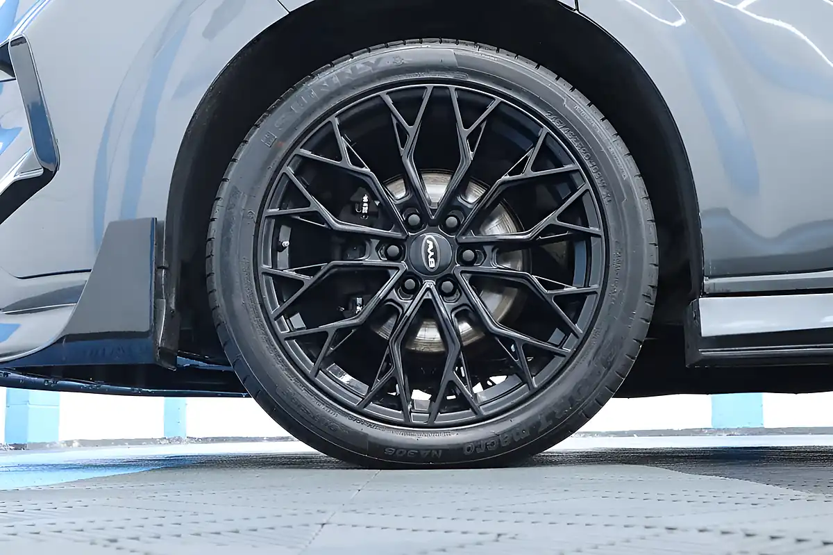 Used 2024 Ford Transit Custom Limited Grey - Interior and Exterior details 20