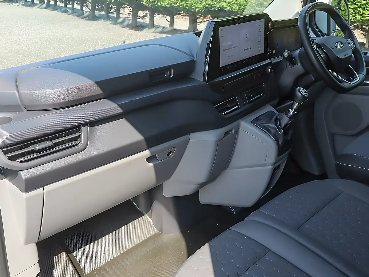 Used 2024 Ford Transit Custom Limited L1 Swb Moondust Silver - Interior and Exterior details 13