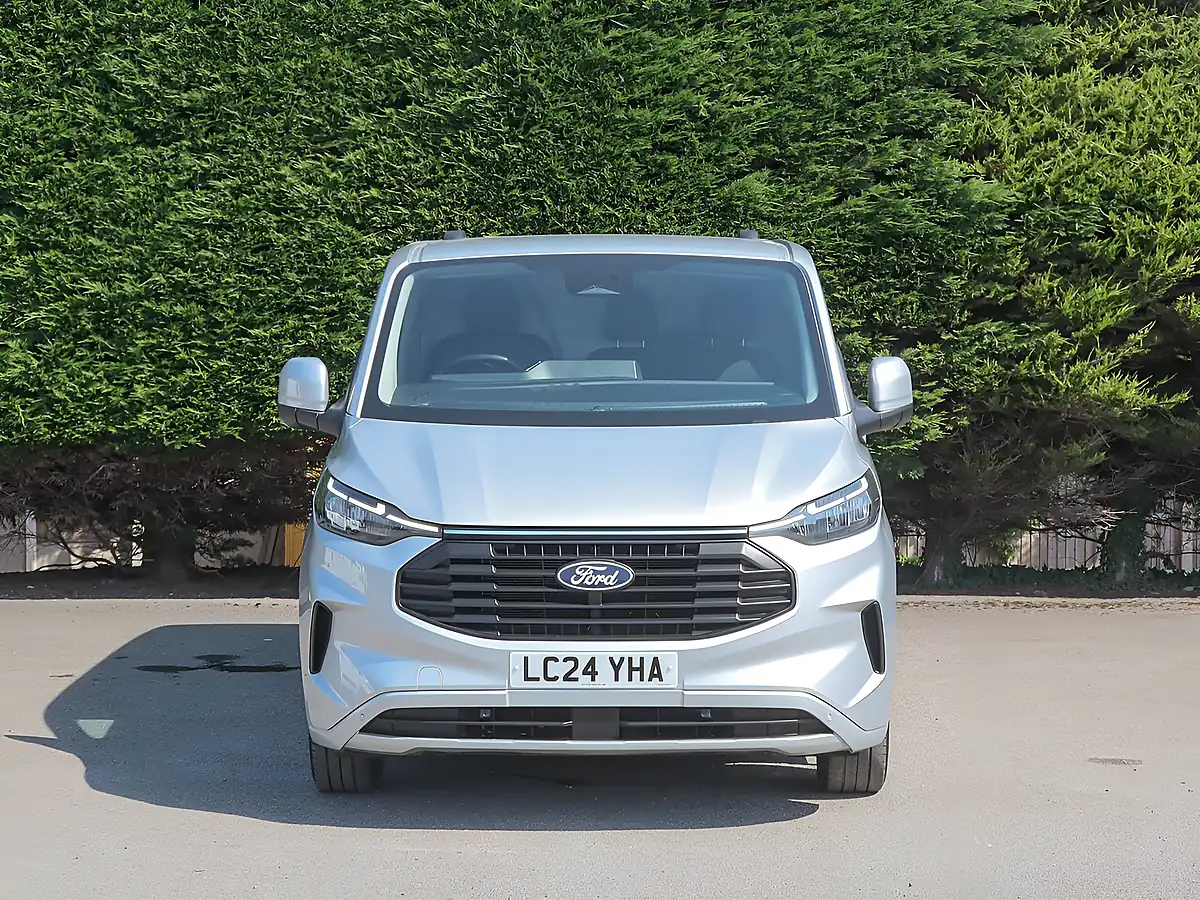 Used 2024 Ford Transit Custom Limited L1 Swb Moondust Silver - Interior and Exterior details 3