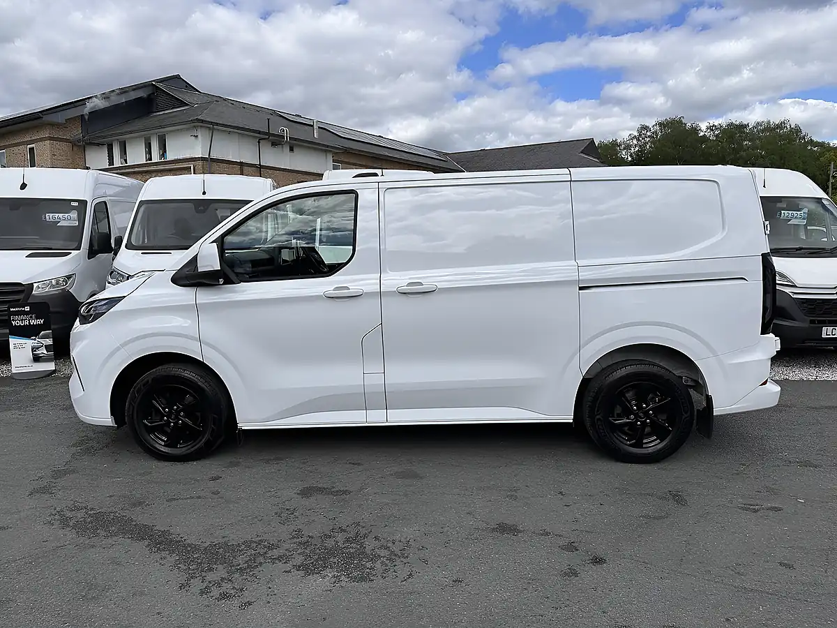 Used 2024 Ford Transit Custom Limited L1H1 Frozen White (solid Colour) - Interior and Exterior details 9