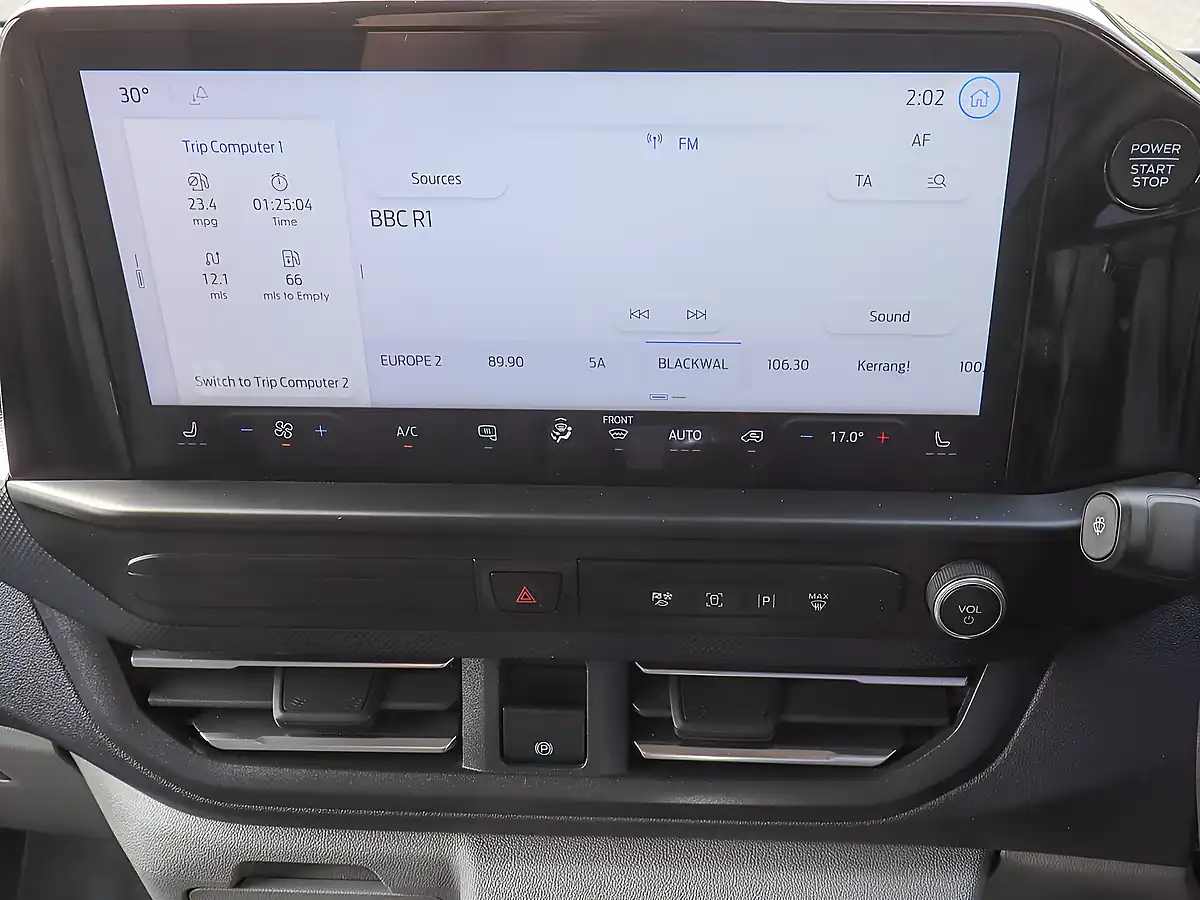 Used 2024 Ford Transit Custom Limited L2 Lwb Moondust Silver - Interior and Exterior details 13