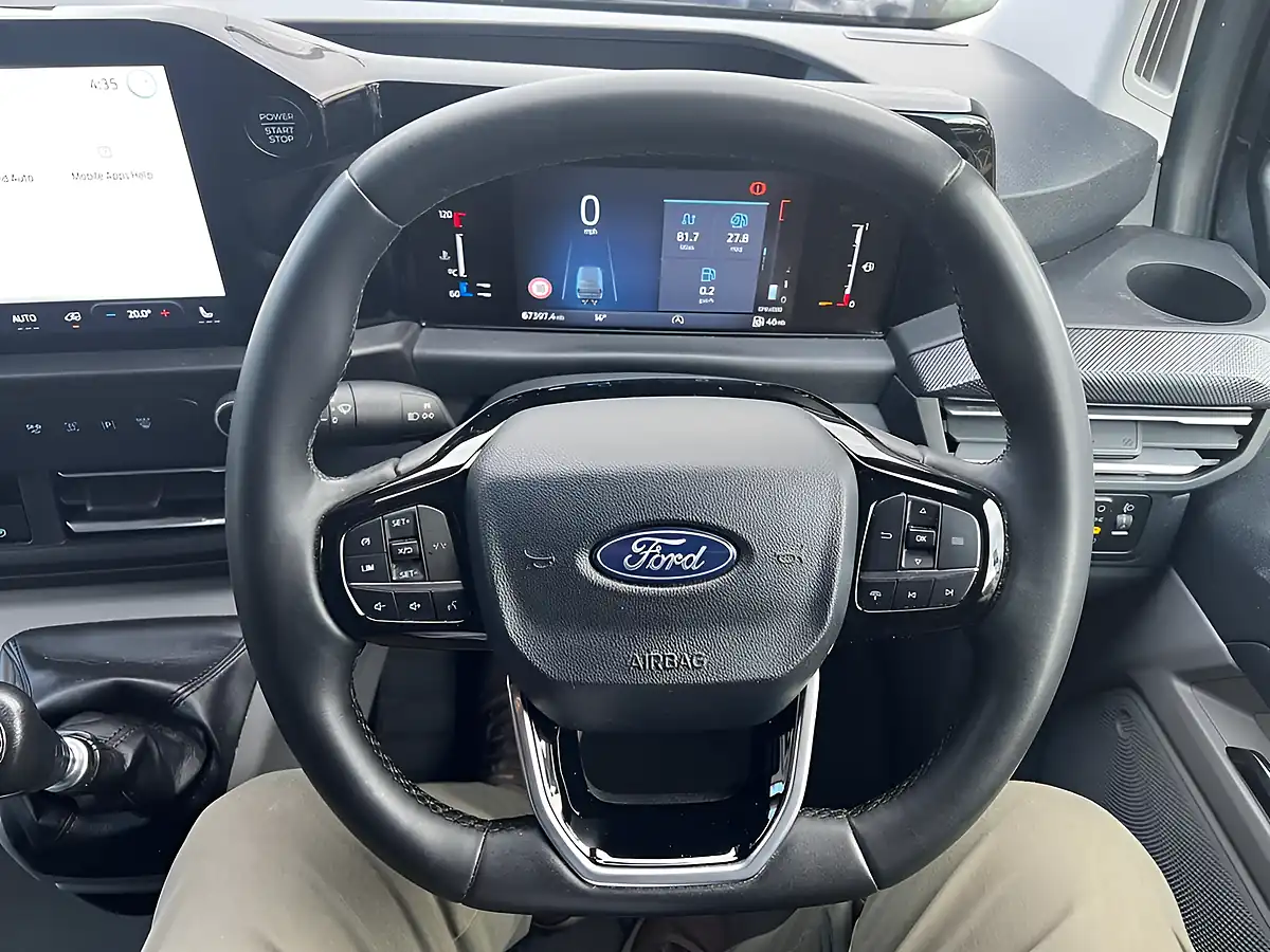 Used 2024 Ford Transit Custom Limited Magnetic - Interior and Exterior details 19