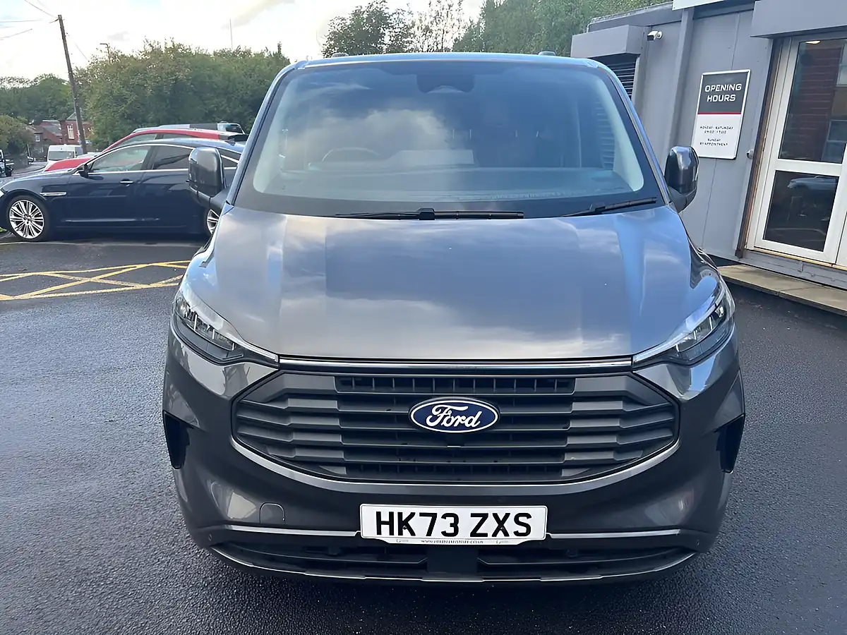 Used 2024 Ford Transit Custom Limited Magnetic - Interior and Exterior details 2