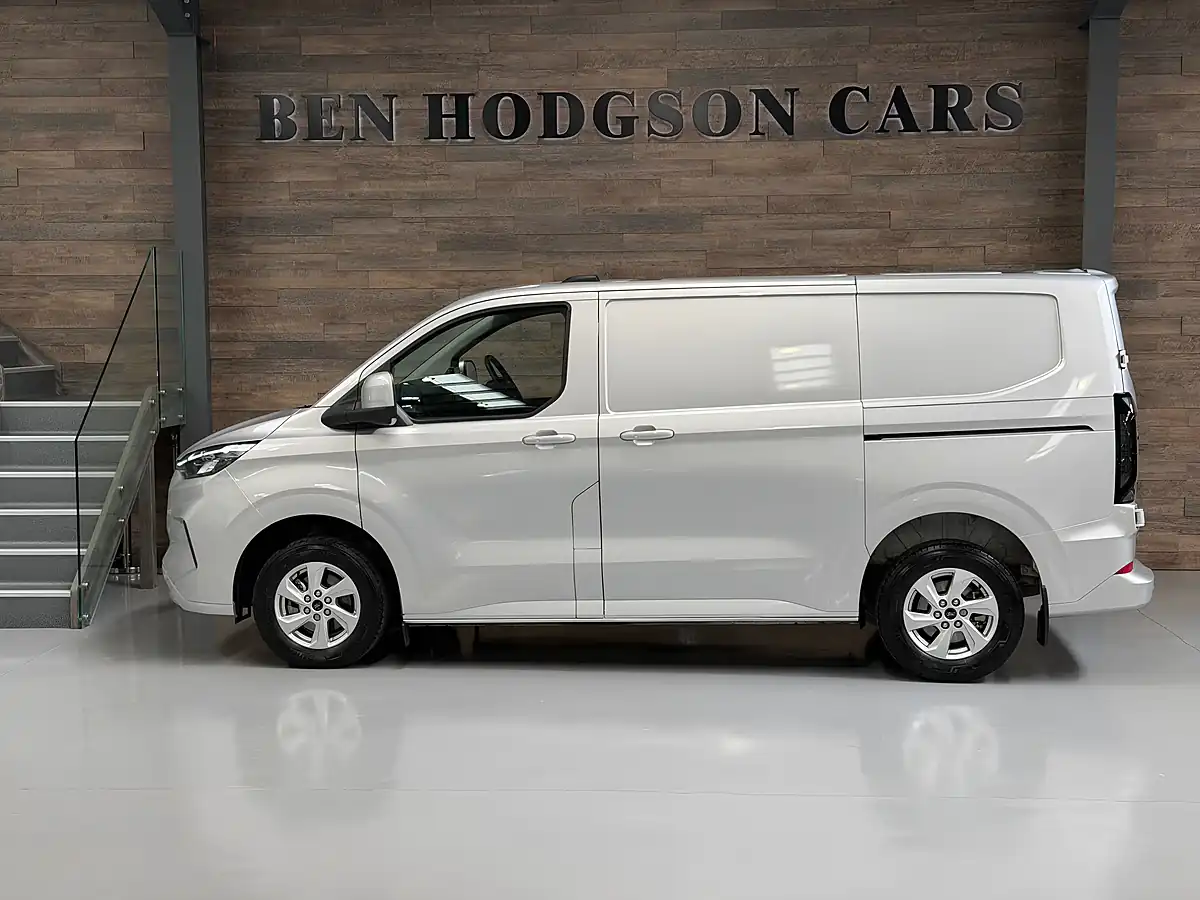 Used 2024 Ford Transit Custom Limited Moondust Silver - Interior and Exterior details 5