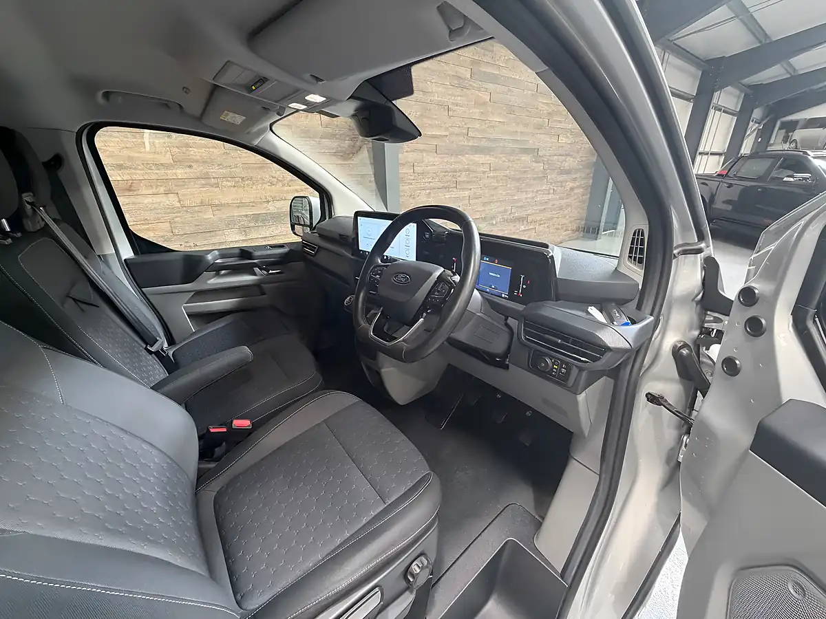 Used 2024 Ford Transit Custom Limited Moondust Silver - Interior and Exterior details 7